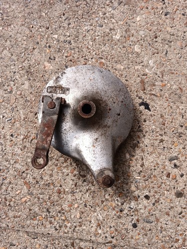 Suzuki gt125 rear brake hub - suzuki,